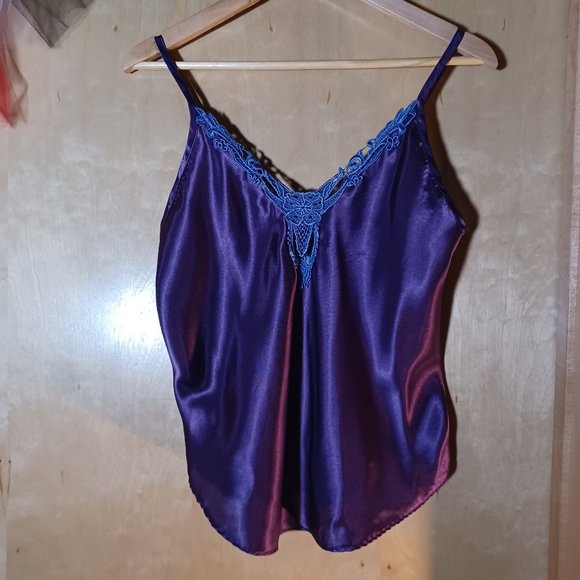 KATHRYN VINTAGE 2PC Purple Camisole and Shorts Set_Size Medium - Picture 2 of 9